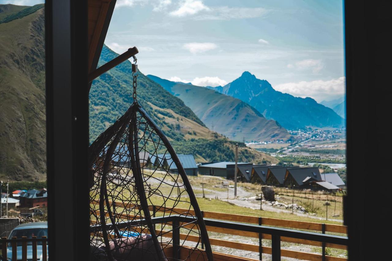 Lonely Mountain Villa Kazbegi Exterior foto